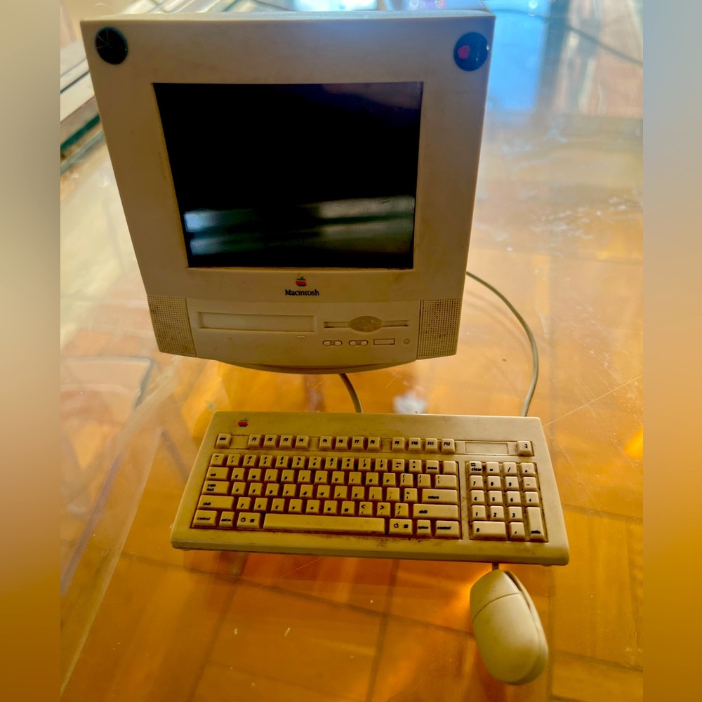 American girl doll vintage Apple computer